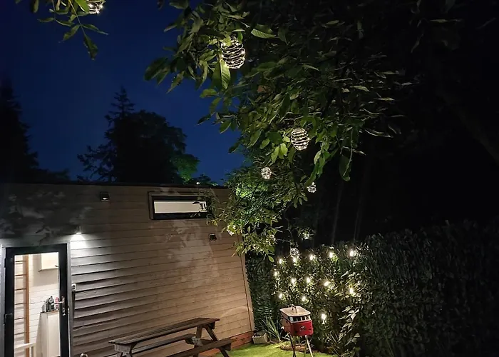 Дом отдыха Tinyhouse Under Watertower Вроцлав