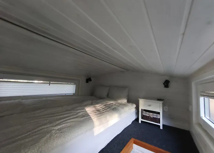 Tinyhouse Under Watertower Дом отдыха