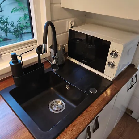 Tinyhouse Under Watertower * فروتسواف